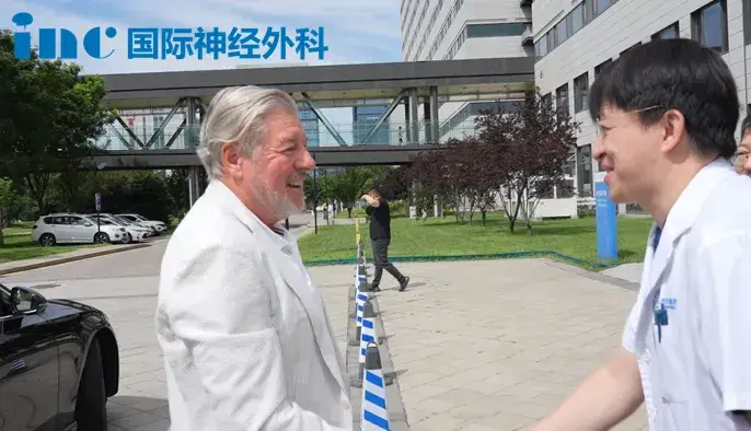 生长激素脑垂体瘤症状?天天熬夜会怎样?